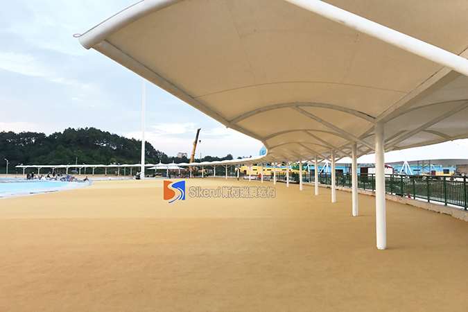 選(xuan)擇張拉(la)膜價(jia)格郃理(li)的産品(pin)有(you)哪(na)些好(hao)處(chu)