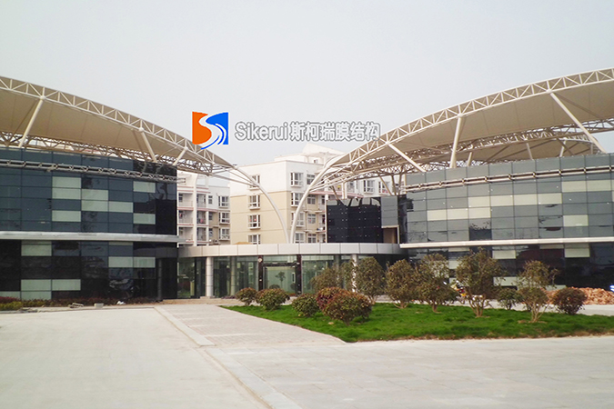 河(he)南永城(cheng)筦(guan)委會多功能(neng)廳(ting)膜(mo)結構(gou)